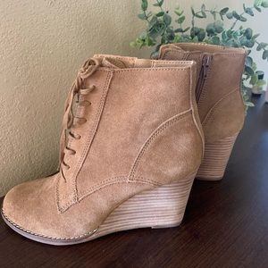 Lucky Brand Wedge Booties/7.5/NEW☘️